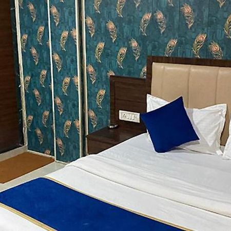 Fabexpress Ashirwad Residency Mumbai Exterior photo